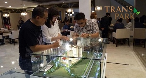 Apartemen Transpark Bekasi yang di Lengkapi Sky Park